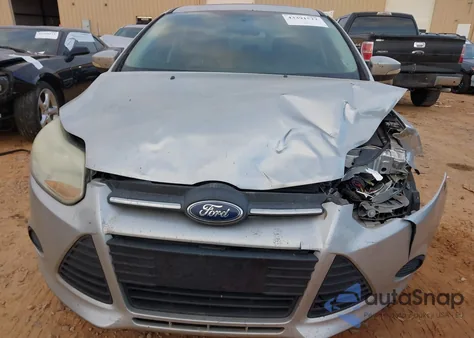 2014 Ford Focus Se z USA, uszkodzony, nr VIN 1FADP3F22EL378257